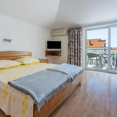 Apartman Studio Fur 3 Personen Ca 30 Qm In Crikvenica, Kvarner Bucht Und Umgebung *